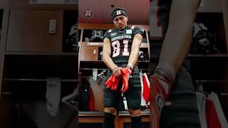 Pre-game in the locker room