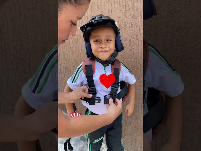 Vídeo relacionado con EANAGO Cinturón vegano >ROCKSTAR< para niños - cinturón infantil con remaches chulos para niñas de 3 a 12 años