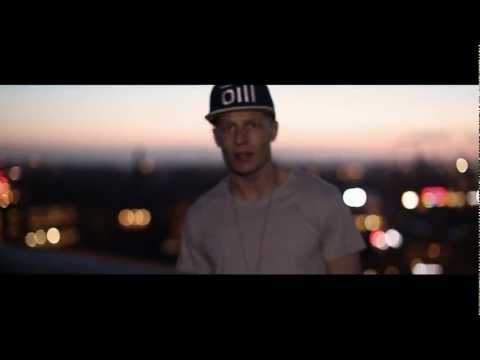 Xander - Under Mig (Officiel Video)