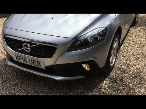 Volvo V40 2.0D2 SE Cross Country Finished In Bright Silver