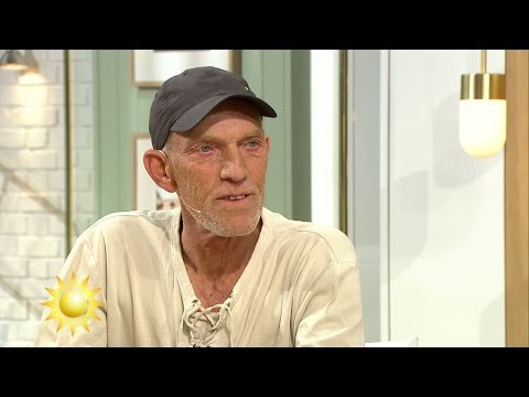Levnadskonstnären Roger skrapar Triss - Nyhetsmorgon (TV4)
