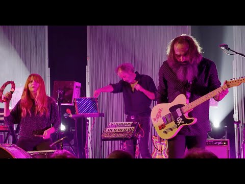 The Liminanas - Au début c'était le début (feat. Bertrand Belin) [Live @ Trianon]