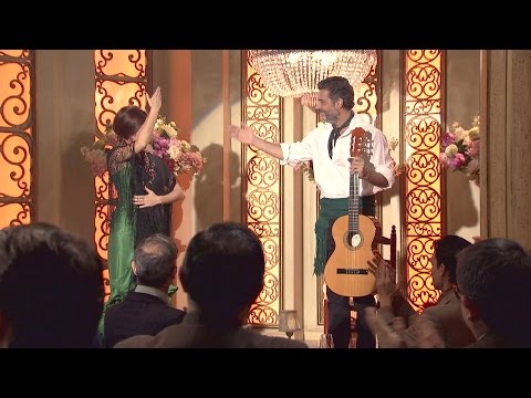 Amar C760 - Miguel contrata a Eladio para actuar en el Café Reyes