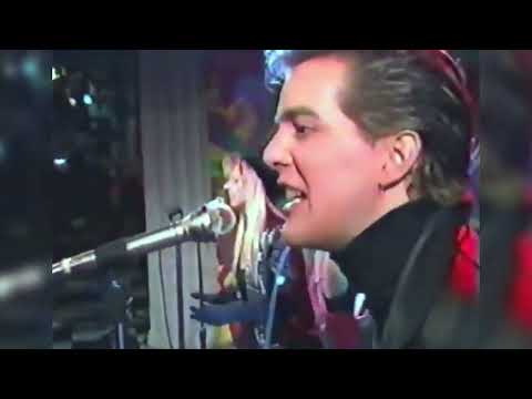 KON KAN - MOVE TO MOVE