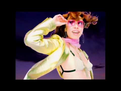 「Baby」MV のサムネイル