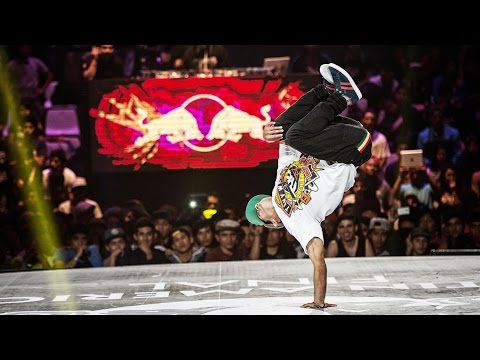 Giroshi VS Ztimpy - Red Bull BC One Latin America Final 2015