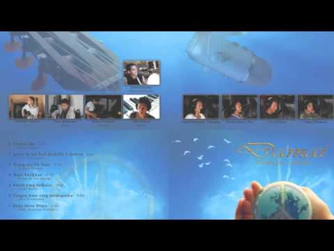 Tangan Kuat Yang Memegangku - Damai