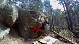 Video thumbnail of La Cabale, 4a+. Fontainebleau