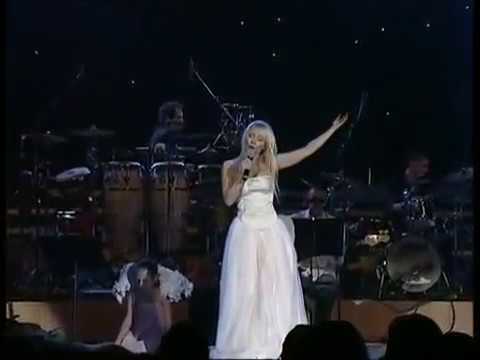Danijela Martinović  - Djetešce nam se rodilo - (Božić s Danijelom - 2005)