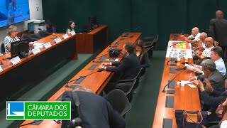  Regulamentação do teletrabalho no serviço público - 02/12/2025 10:00