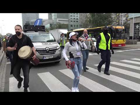 MARSZ "CHRYSTUSA NA ULICACH WARSZAWY" (10.10.2020r.) wwwkosciolmocy.pl moc władza ewangelia kościół