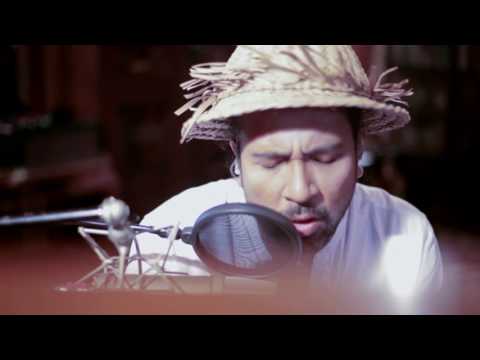 monoloQue - Langgar Lari ( Live @ Peristiwa Kampung Batu )