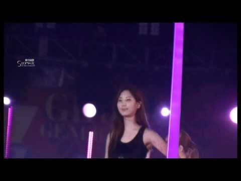 [Fancam] 100911 Seohyun SNSD - Hahaha @ SM TOWN 2010 Shanghai