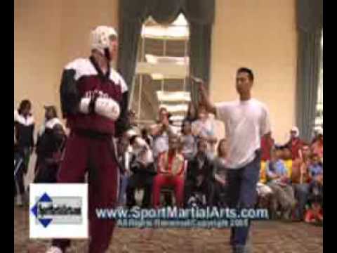 Justus Lawrence v Chris Walker - 2005 Bluegrass Nationals