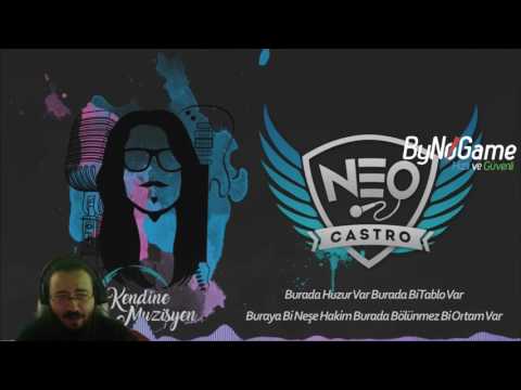 Jahrein- Kendine Müzisyen Ve Neocastro Yaptığı Müziği Dinliyor.