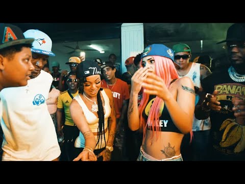 La Perversa X Ceky Viciny X Leo RD - Es Hora (Video Oficial)