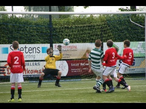 Doelpunt Stan Ubachs 1-0 SHH D1 - RKVVO (NK Voetbal talenten toernooi Veldhoven 2013)