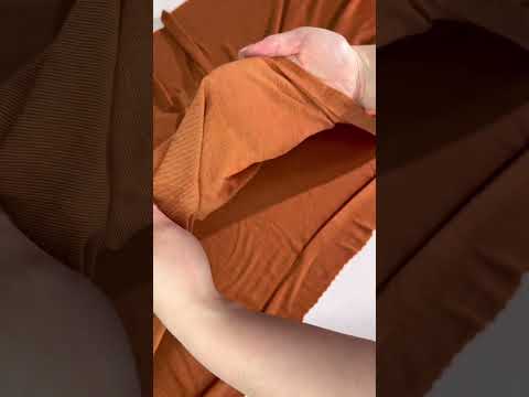 Merino wool knitwear in caramel brown pristatymas per 1-4 d.d.