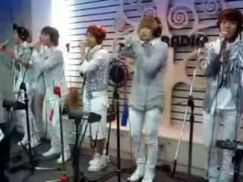 대국남아 (D-NA) (Dae Guk Nam Ah) - 눈부신 세계 (Shining World) @ PKL's Starry Night 100317