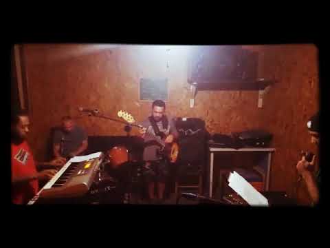 War - Bob Marley - Leandro Kinte no keyboard - kayamens#11