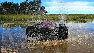 Best Demo Moments from Xinlehong 9136 (aka Flyhal, Hosim, Laegendary, Bezgar) RC Car Test Drives.