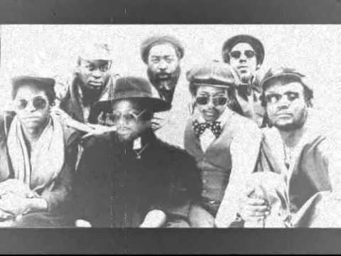 Steel Pulse - Caught you dancing