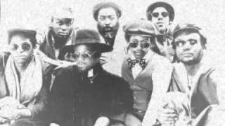 Steel Pulse - Caught you dancing