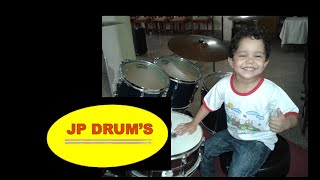 JP Drum 03 anos, tocando Sympathy da Banda Stryper