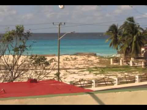 Casa Mercy in Varadero:  Terrase und Strand