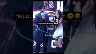 Download lagu He actually wanna do it😜😂#LoveinTheClouds  #shorts #houminghao #cdrama #viralshorts #luyuxiao mp3