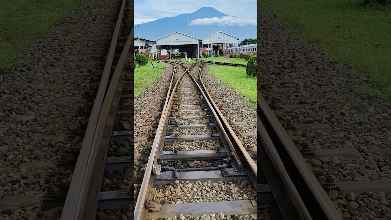 Proses sebelum kereta api keluar dari depo harus pindah jalur dahulu.