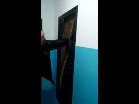 Prueba la resistencia de la nueva puerta de su casa hqdefault - Prueba la resistencia de la nueva puerta de su casa