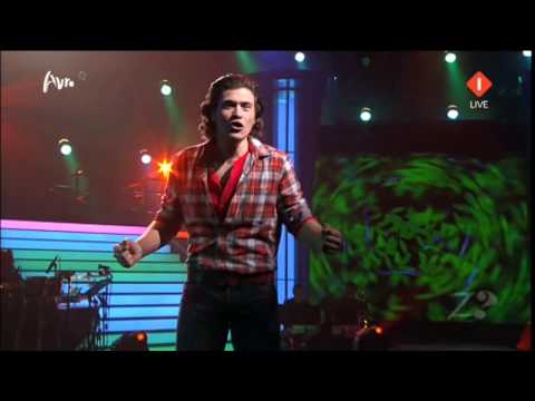 OZNZ show 1 - Mischa Kiek Mensenkind