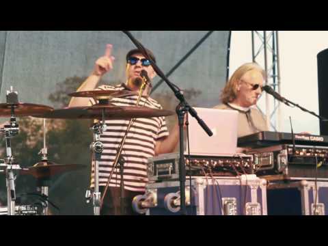 Balkan Fanatik_Feljött a nap ( official roadmovie )