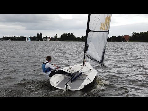 Melges 14 innovatief one design zeilen