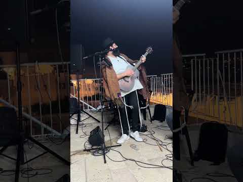Aaron Holder Live Above the Western Wall | Rooftop Music, Jerusalem, Israel 🇮🇱