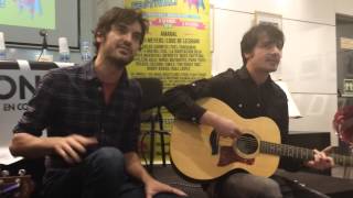 2502 (Second) en acústico en Fnac Murcia