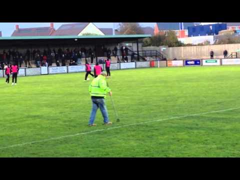 Salisbury vs St Austell Half time showboating