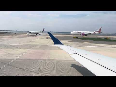 Delta CRJ900 Takeoff from JFK