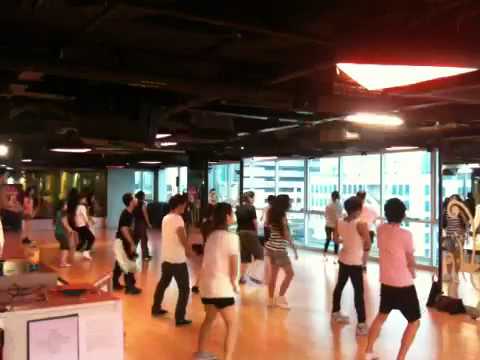 Dance: Push push by Sistar