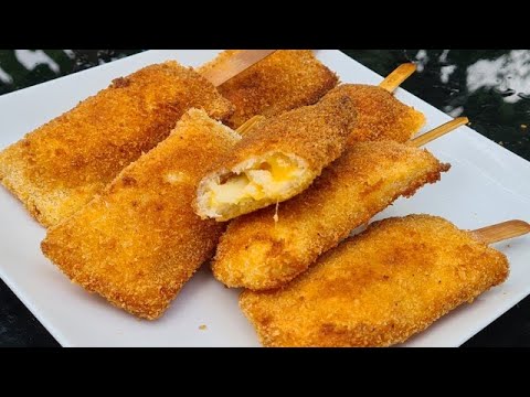 Voici une recette de bâtonnet de purée au pain de mie et fromage ✔ #purée #fromage