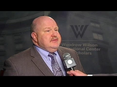 Washington's diplomatic tiptoe with Caracas