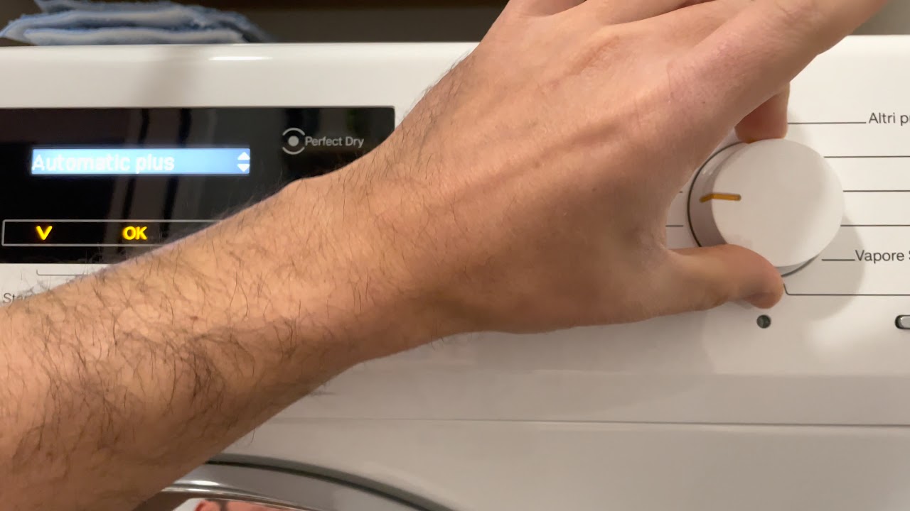 Watch Now Come evitare il restringimento dei capi in asciugatrice Come evitare il restringimento dei capi in asciugatrice