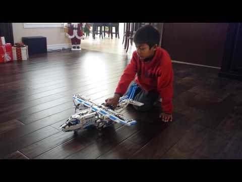 Lego cargo plane