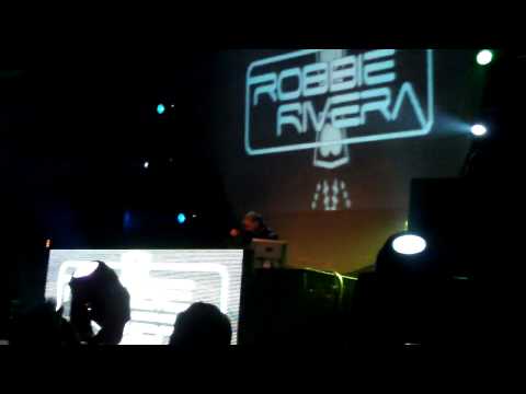 Robbie Rivera Playing Float Away @ Congress Theater Chicago 10-16-10