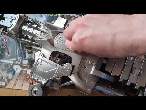 Hachette - Build The Terminator - Issues 105 and 106