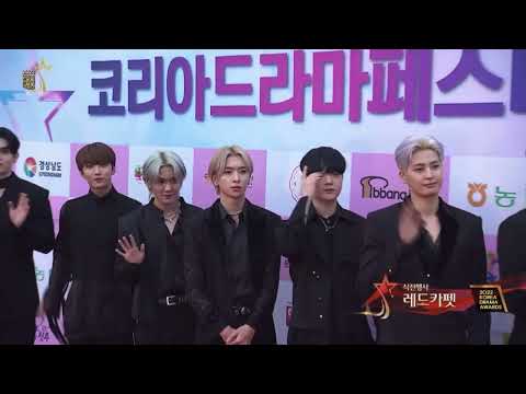 221008 KDF 레드카펫