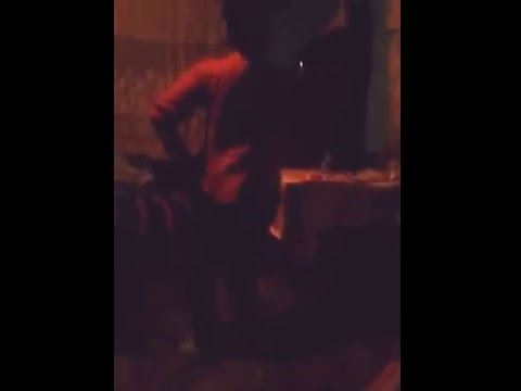 Baba de la Fenes 2 (Nebuna)