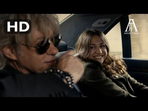 MAUVAISE FILLE  : BANDE ANNONCE OFFICIELLE