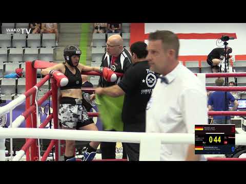 Deutsche Meisterschaft 2019 - Finale K1 ELITE Damen -56 kg Julia Kelcec vs Sila Roderburg